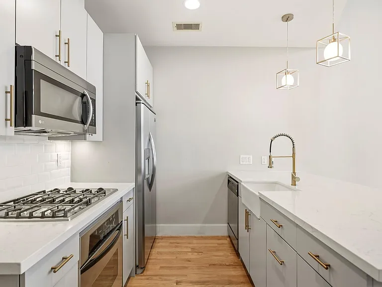 1035 Bonner St #1035 — Photo 11