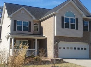 4320 Faircrest Ln, Roanoke, VA 24018