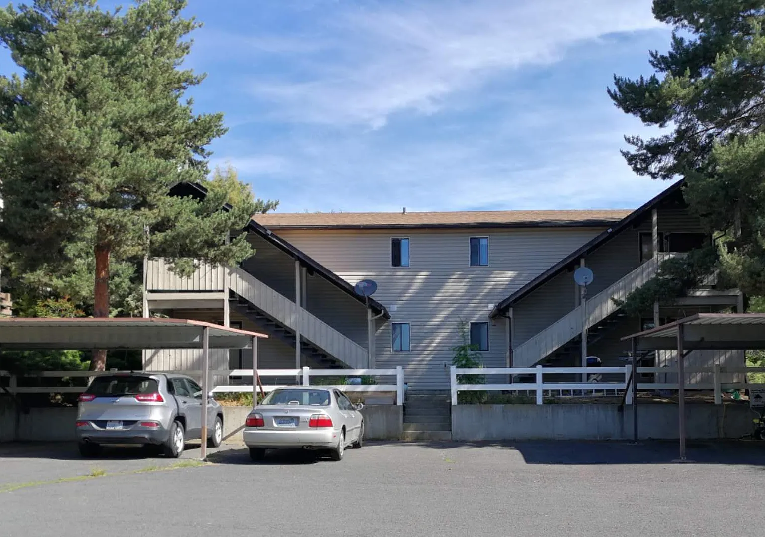 2 bed, 874 sqft, $1,000 — Photo 1