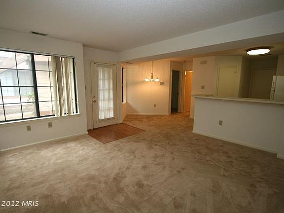 3rd image of 14103 William St #15D