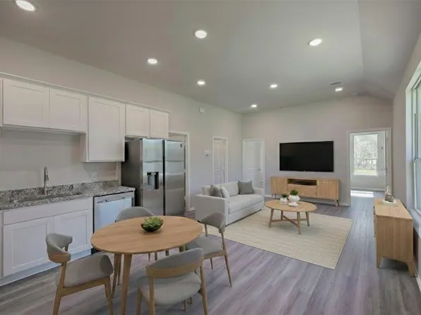 11632 Vistawood St, Willis, TX 77318