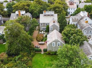 27 Woodbury Ln, Nantucket, MA 02554