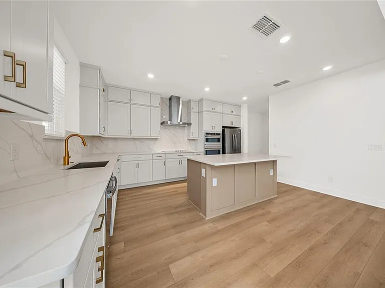 12890 Eureka Lemon Dr — Photo 20