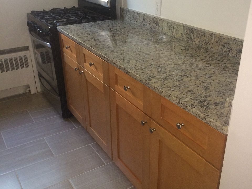 Newly Renovated Kitchen