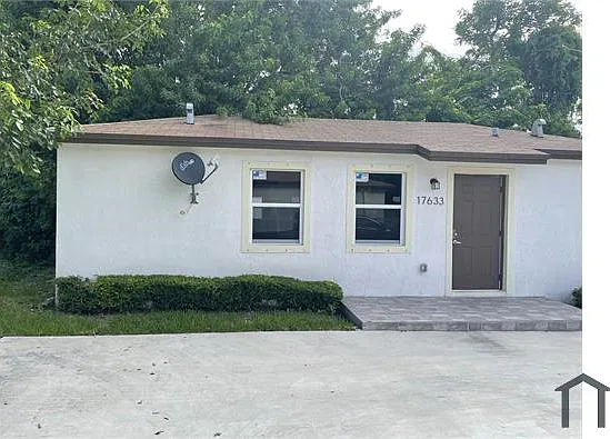 17633 SW 104th Ave
