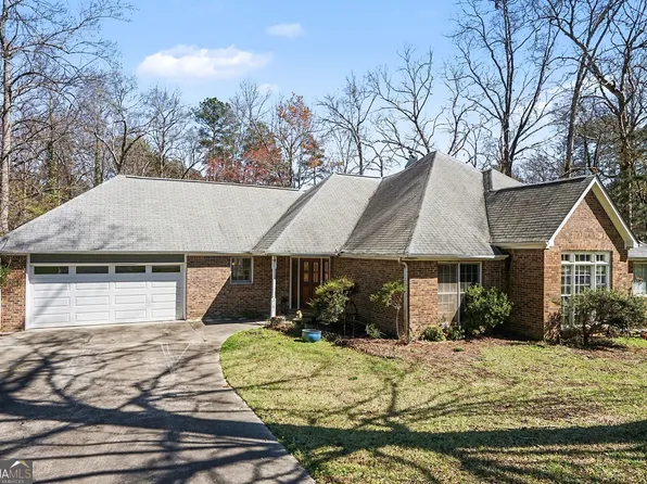 2161 Lakeway Dr, Dacula, GA 30019