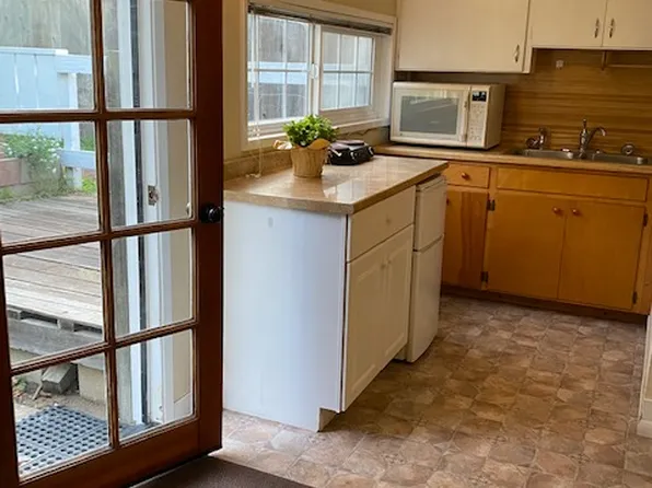 (undisclosed Address), Morro Bay, CA 93442
