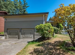 12034 5th Ave NE, Seattle, WA 98125