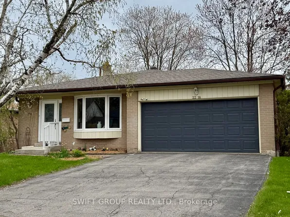 2218 Buttonbush Cres, Mississauga, ON L5L 1C5