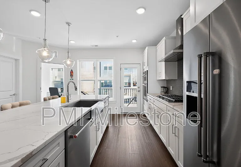 16162 Frederick Rd — Photo 14