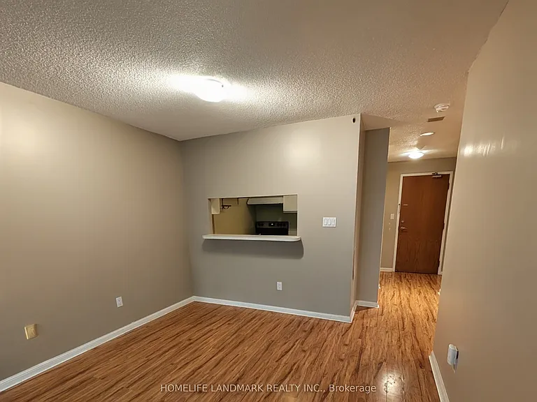 1 Hickory Tree Rd #4 — Photo 11