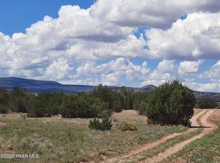 26800 W Highway Rd, Seligman, AZ 86337