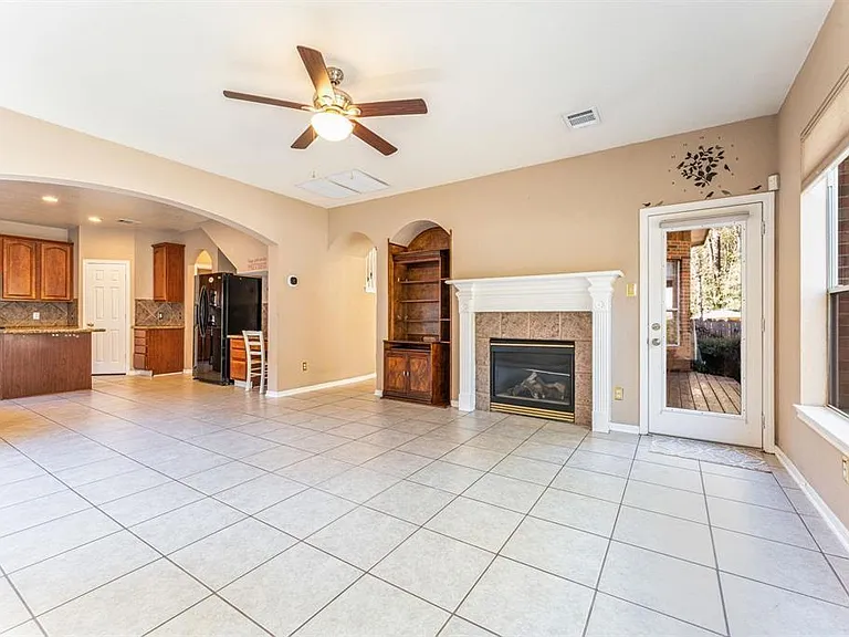 182 N Wimberly Way — Photo 10