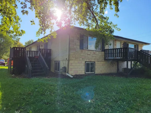 842 3rd St, 842 3rd St Floor Basement, Saint Paul Park, MN 55071