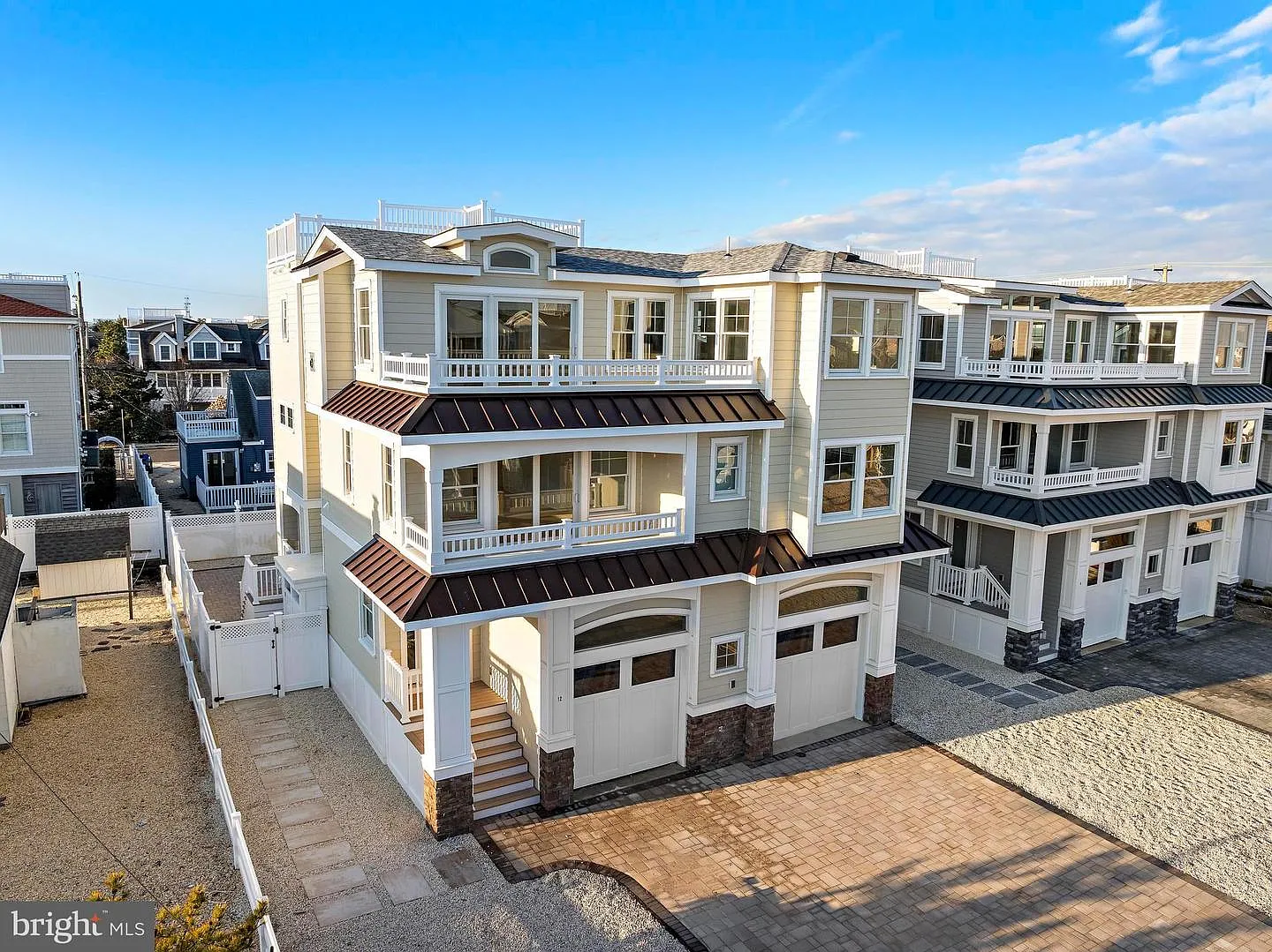 12 E Marine Ln photo 1