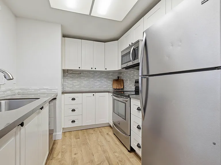 1805 Shirley Dr — Photo 6