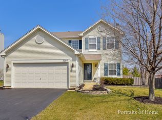 2284 Shiloh Dr, Aurora, IL 60503