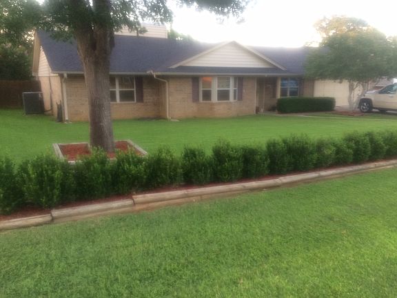 4th image of 1103 Cheryl St