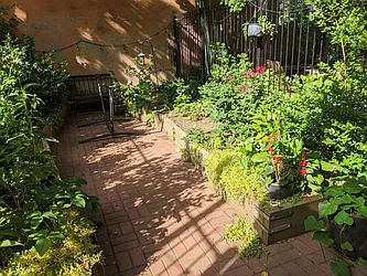 Rented by LG Fairmont Group