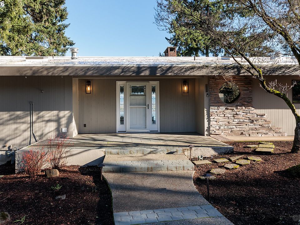 555 Grey Cliffs Dr, Saint Helens, OR 97051 | Zillow