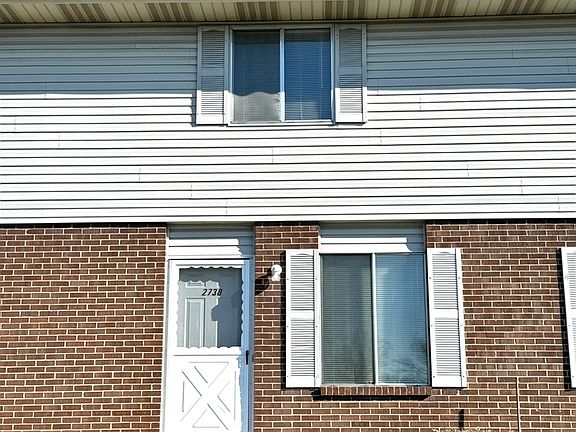 2nd image of 2738 Walden Bluff Ct