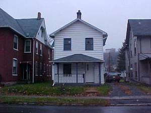 1st image of 2244 W 4th St