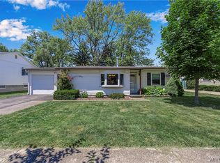 20 Luksin Dr, Tonawanda, NY 14150