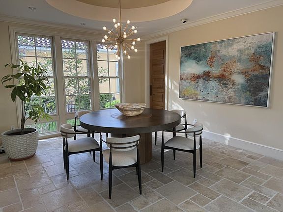 5th image of 24586 Harbour View Dr