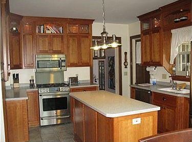 2nd image of 456 Kahkwa Blvd