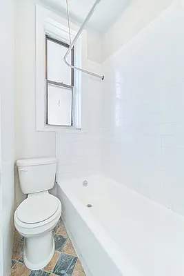 Rented by Living New York | media 9