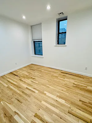 Rented by Compass | media 10