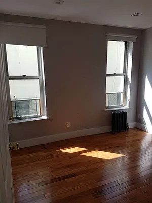 Rented by Premier One Realty LLC | media 4