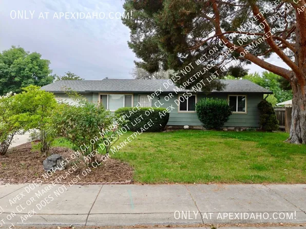 10839 W Richey Ct, Boise, ID 83713