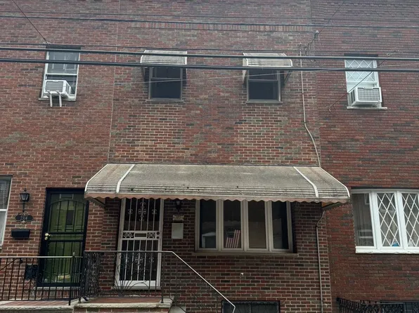 2312 S 15th St, Philadelphia, PA 19145