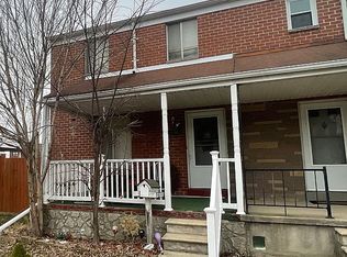 1036 Foxcroft Ln, Baltimore, MD 21221