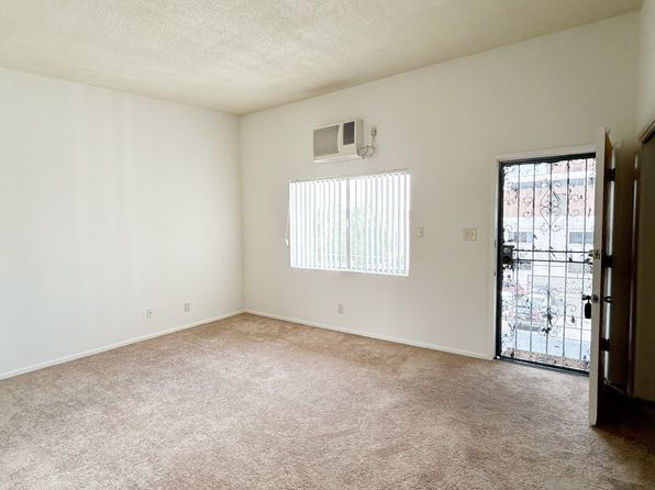 241 N Jackson St APT 7