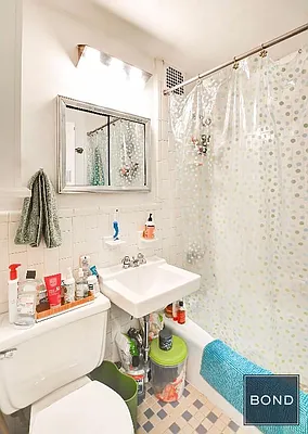 Rented by Bond New York | media 21