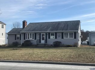 4641 N Main St, Fall River, MA 02720