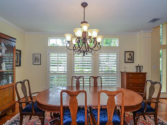 5th image of 9619 Pennington Ln