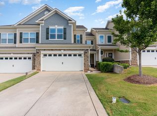 102 Willow View Ln, Apex, NC 27539