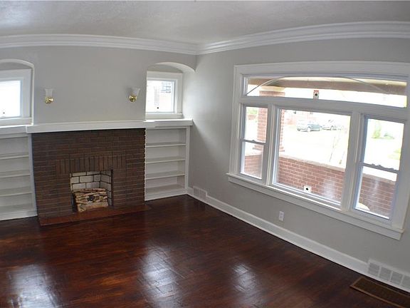 4th image of 3691 W 136th St