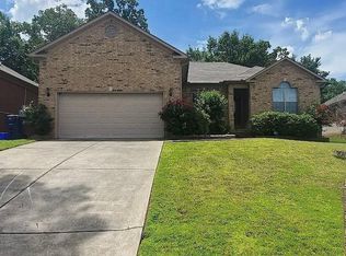 52 Emerald Dr #1, Maumelle, AR 72113