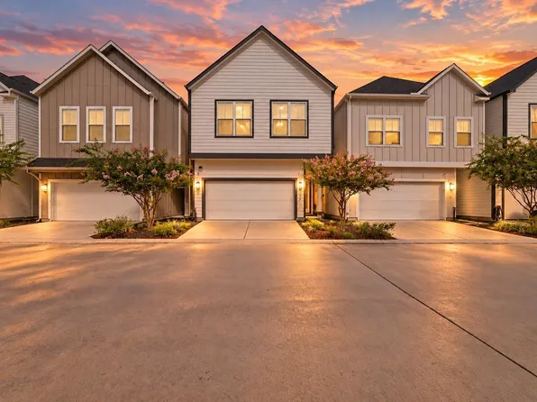 6722 Parker Grove Ln, Houston, TX 77076
