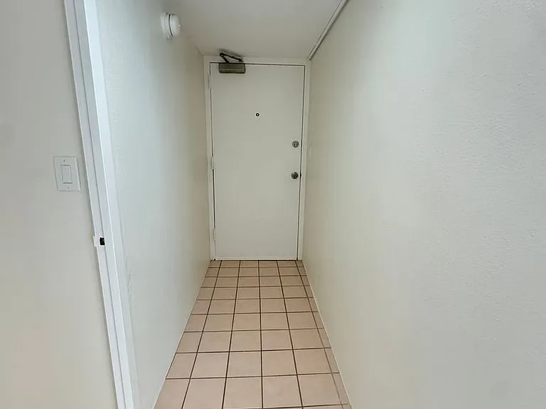 2281 Ala Wai Blvd #404 — Photo 18