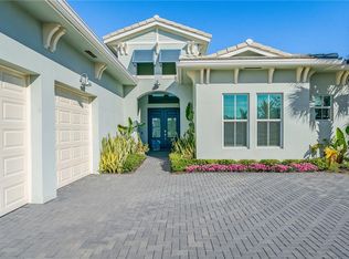 212 Strand Sq, Vero Beach, FL 32963