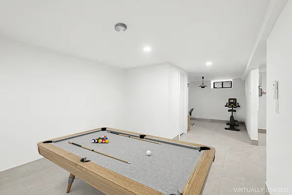 Rented by Compass | media 18