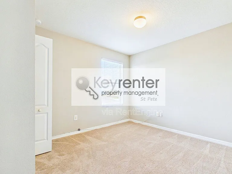 14517 Dunrobin Dr — Photo 7