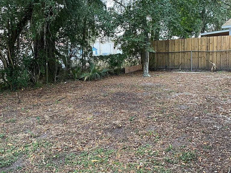 925 N Castle Ct #A — Photo 11