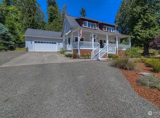 17761 Division Ave NE, Suquamish, WA 98392