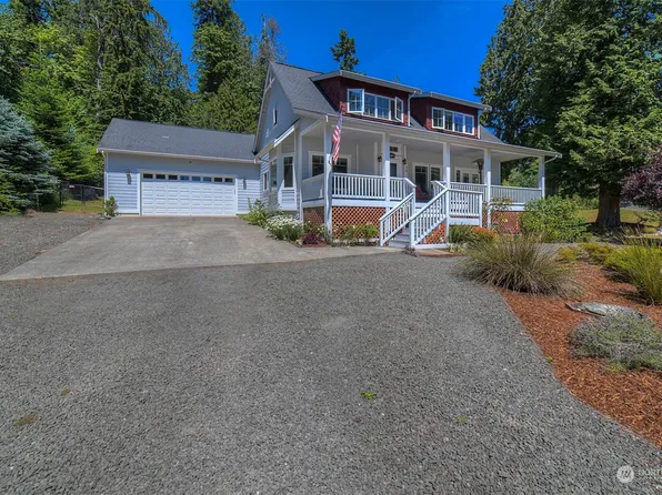 17761 Divison Avenue NE, Suquamish, WA 98392